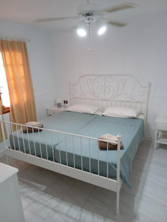 Blue Island House On The Hill Apartment Los Cristianos  Exterior photo
